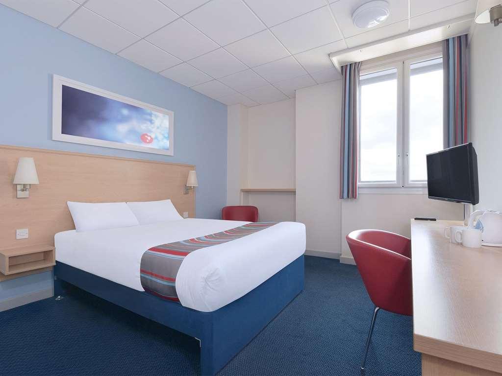 Travelodge Carlisle Todhills Номер фото